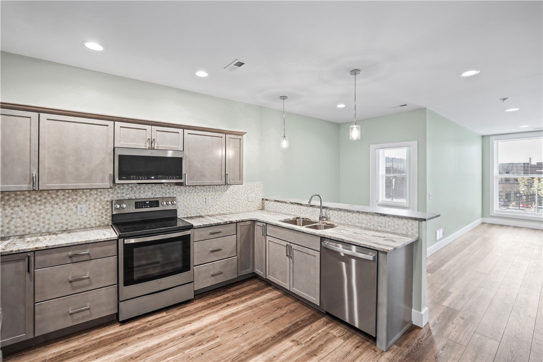 112 N Merchant Street 201 Property Photo 4