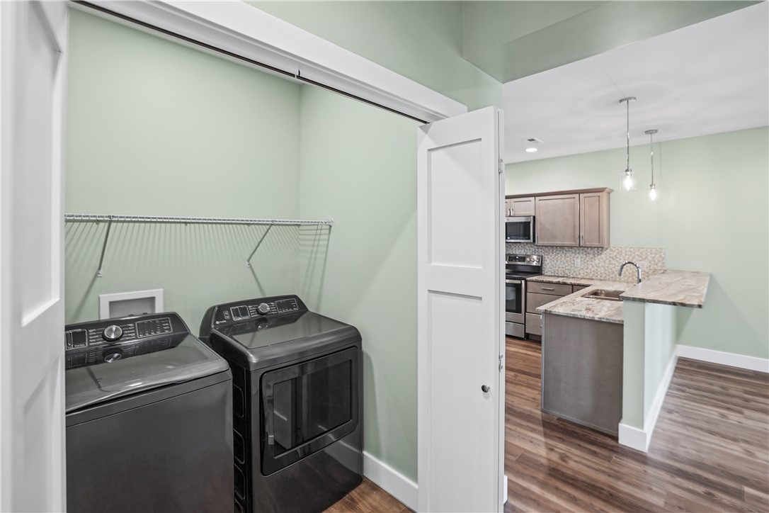 112 N Merchant Street 201 Property Photo 6