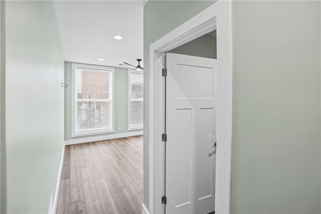 112 N Merchant Street 201 Property Photo 9