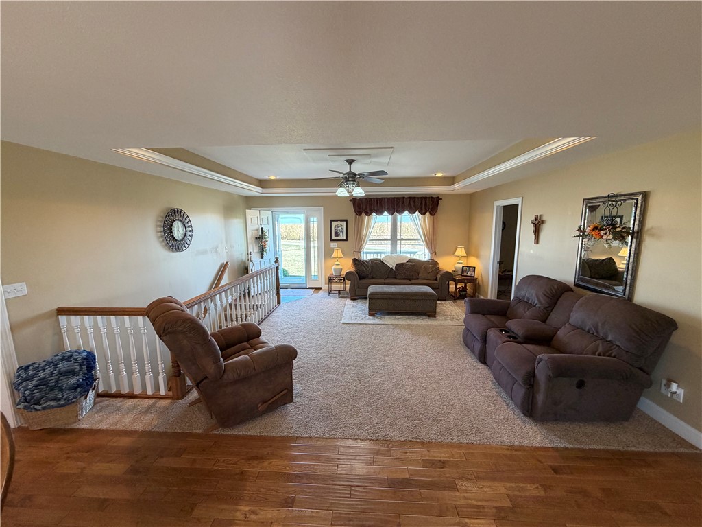 2085 E Hurricane Lane Property Photo 7
