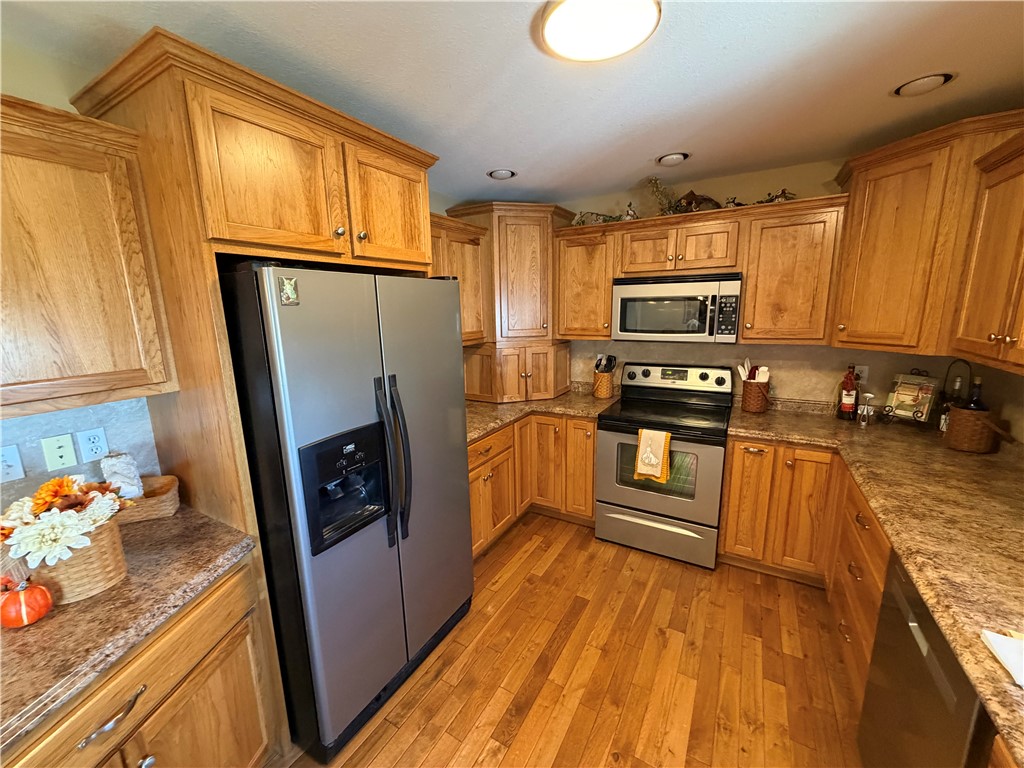 2085 E Hurricane Lane Property Photo 11