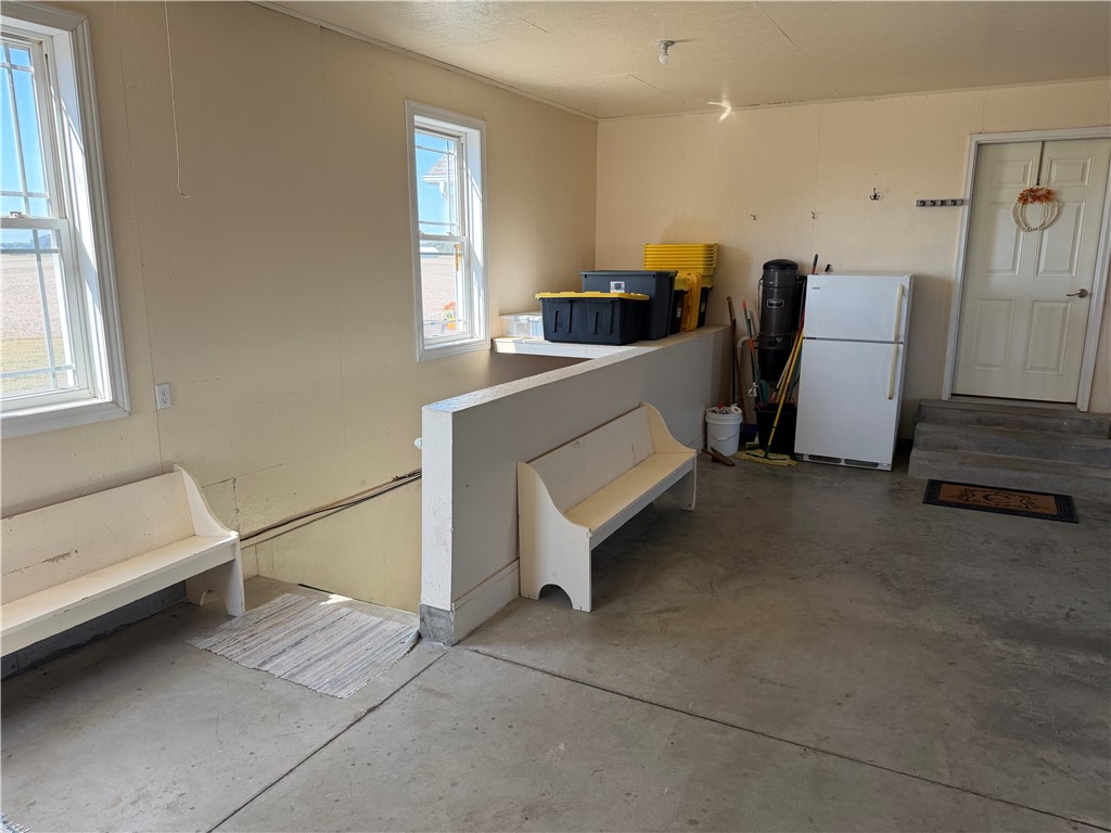 2085 E Hurricane Lane Property Photo 29