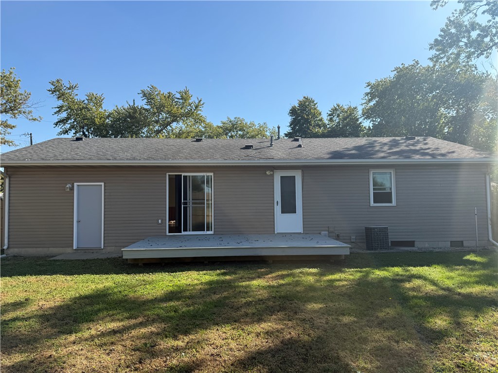 804 S Sandusky Property Photo 2