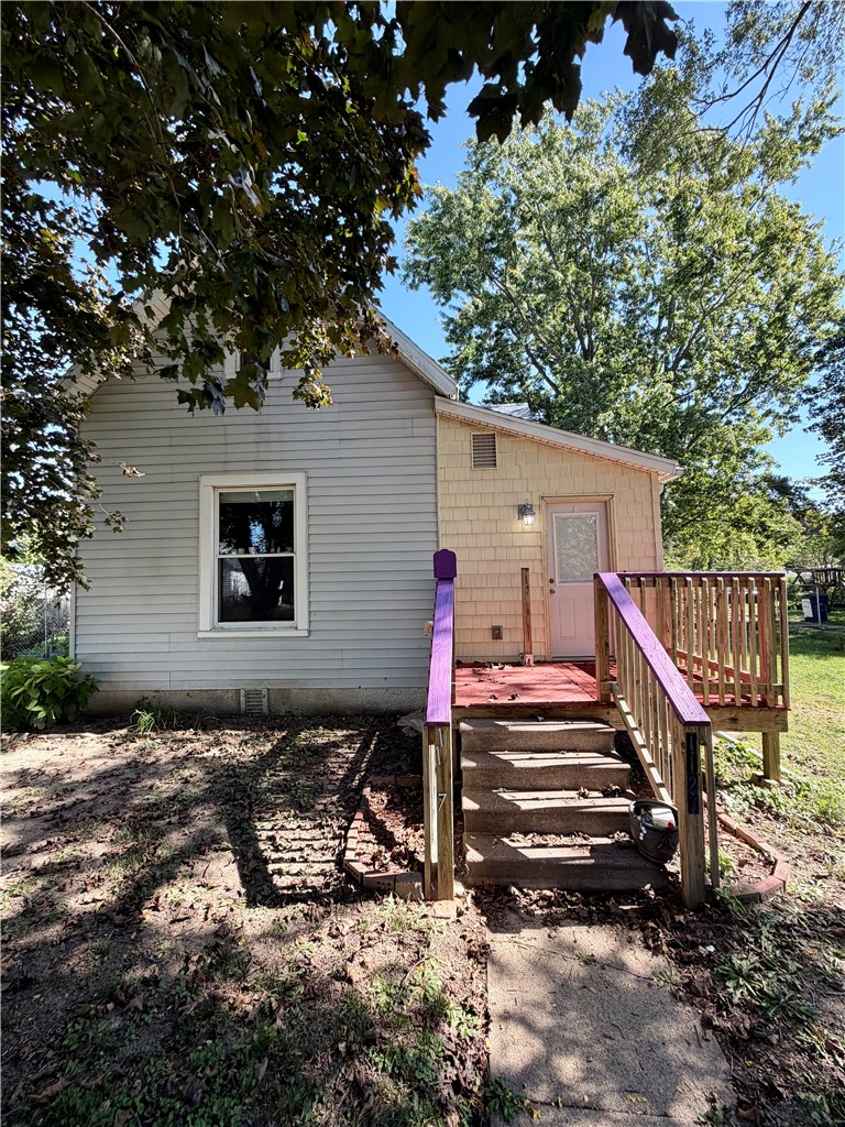 1127 N Griffin Street Property Photo 2