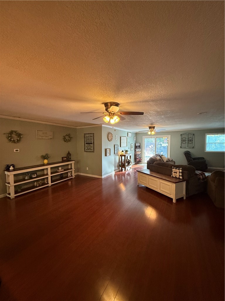 1316 N 1350 East Road Property Photo 3