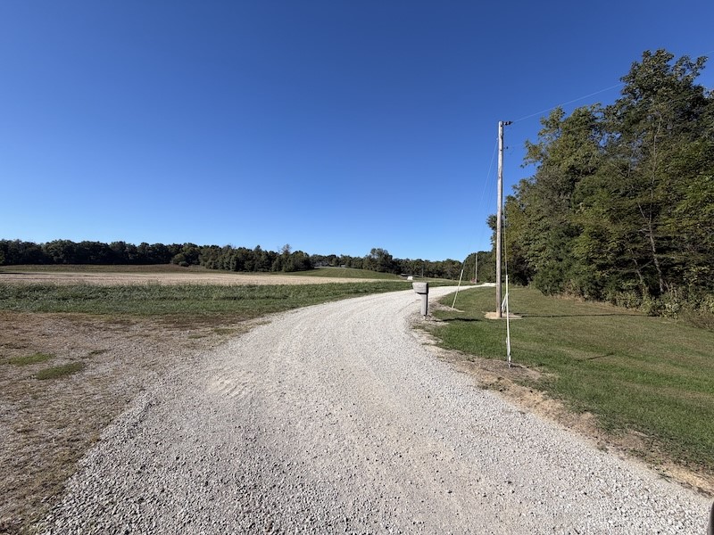 18105 Divider Road Property Photo 5