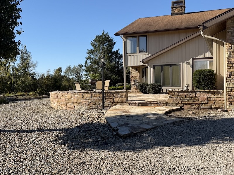 18105 Divider Road Property Photo 10