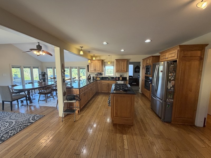 18105 Divider Road Property Photo 27