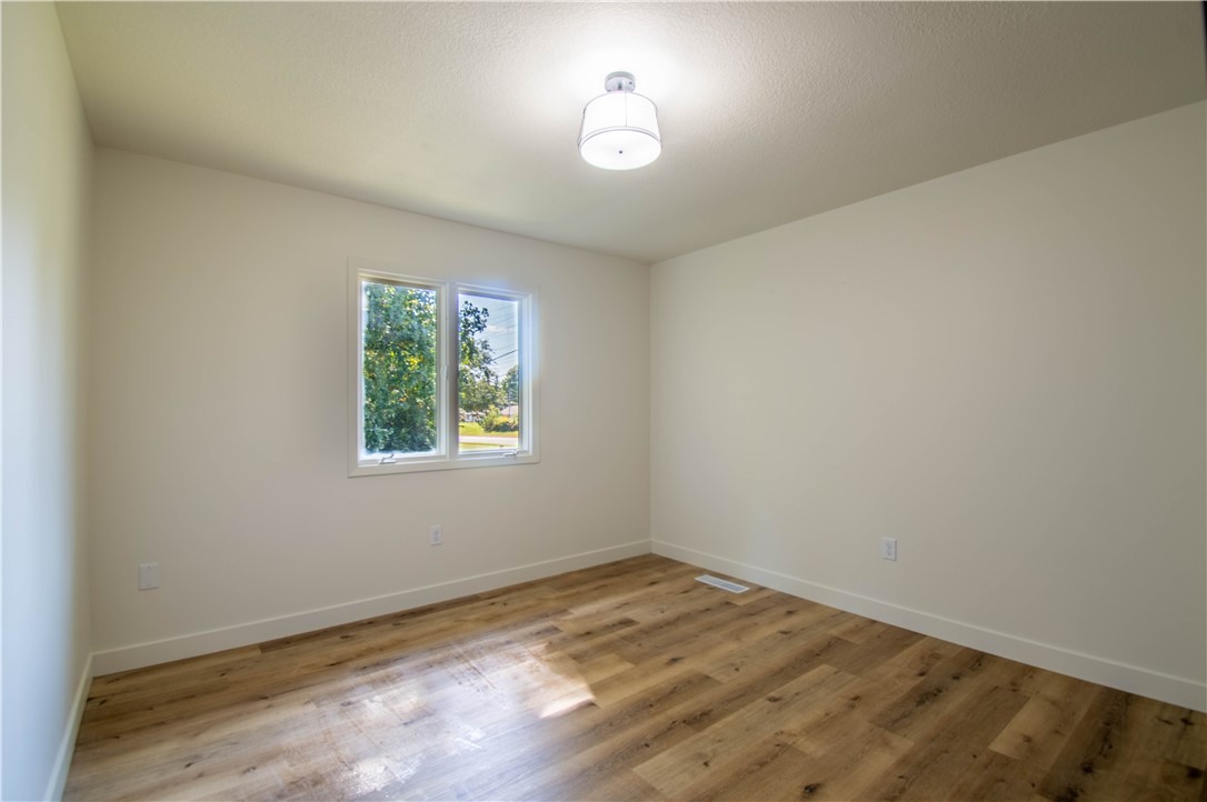 601 E Stella Drive Property Photo 16