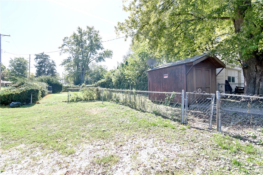 905 W Olive Street Property Photo 12