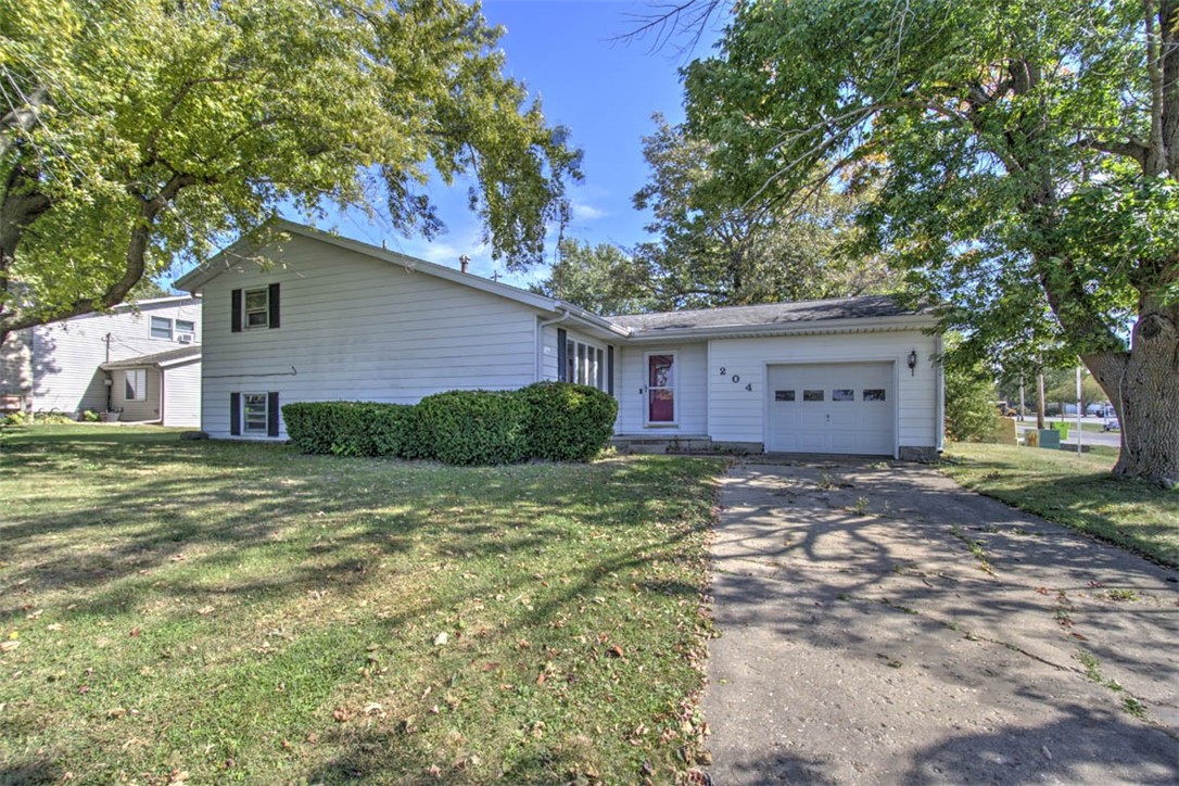 204 N Birch Street Property Photo 5