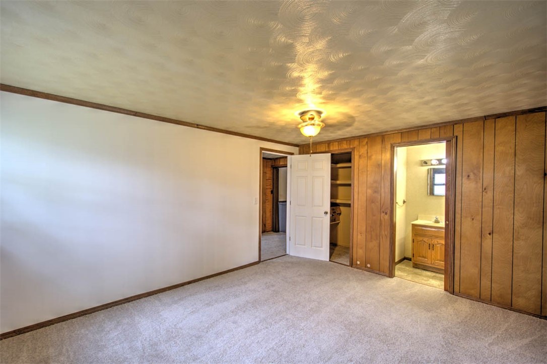 204 N Birch Street Property Photo 22