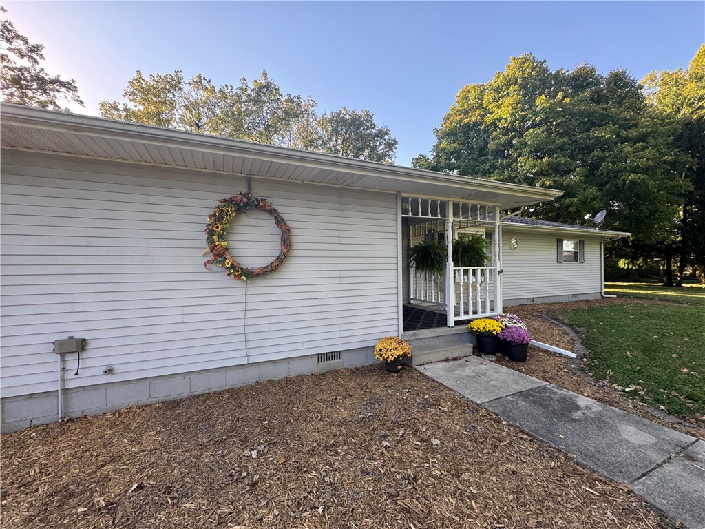 22527 N 1325th Street Property Photo 6