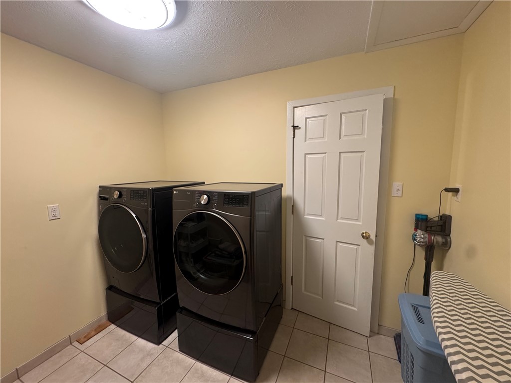 22527 N 1325th Street Property Photo 42