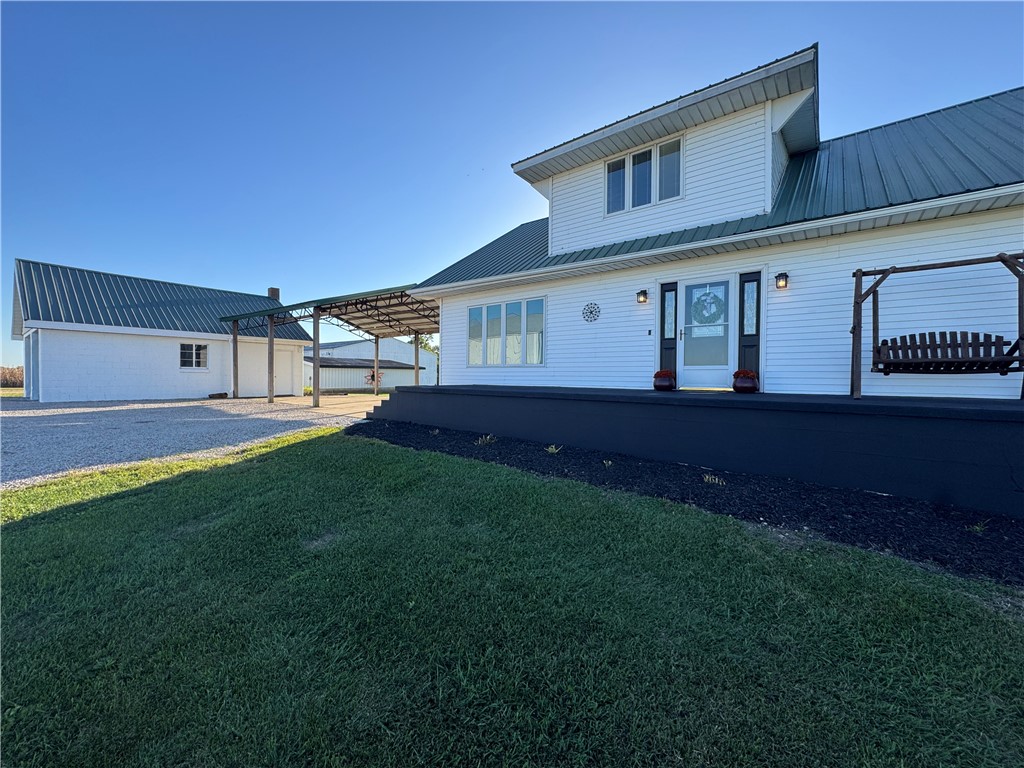 19284 E 2500th Road Property Photo 4