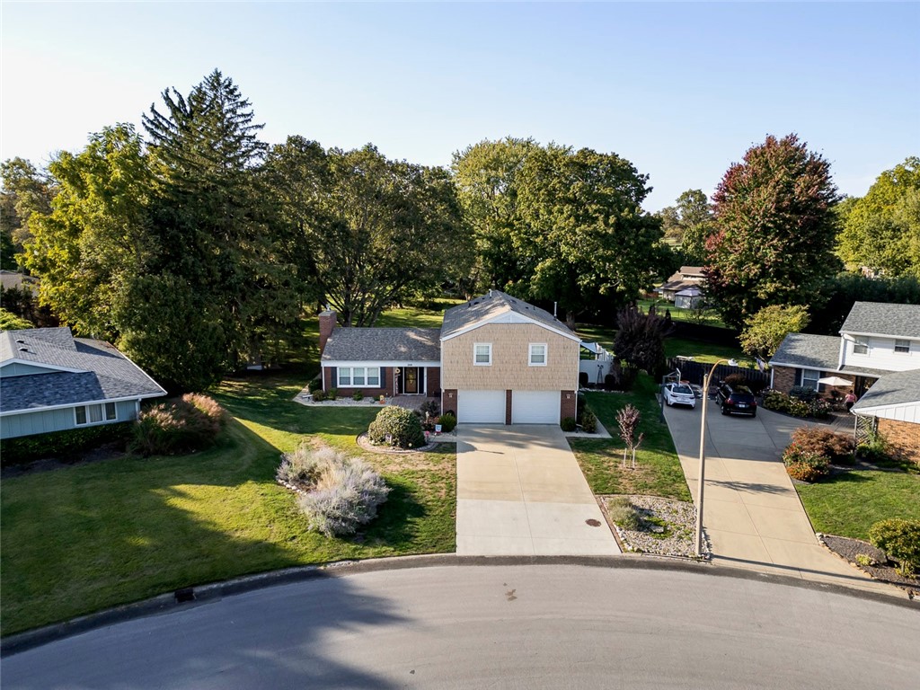 208 Denvale Drive Property Photo 2