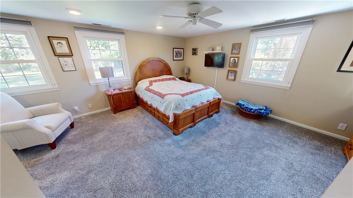 208 Denvale Drive Property Photo 25