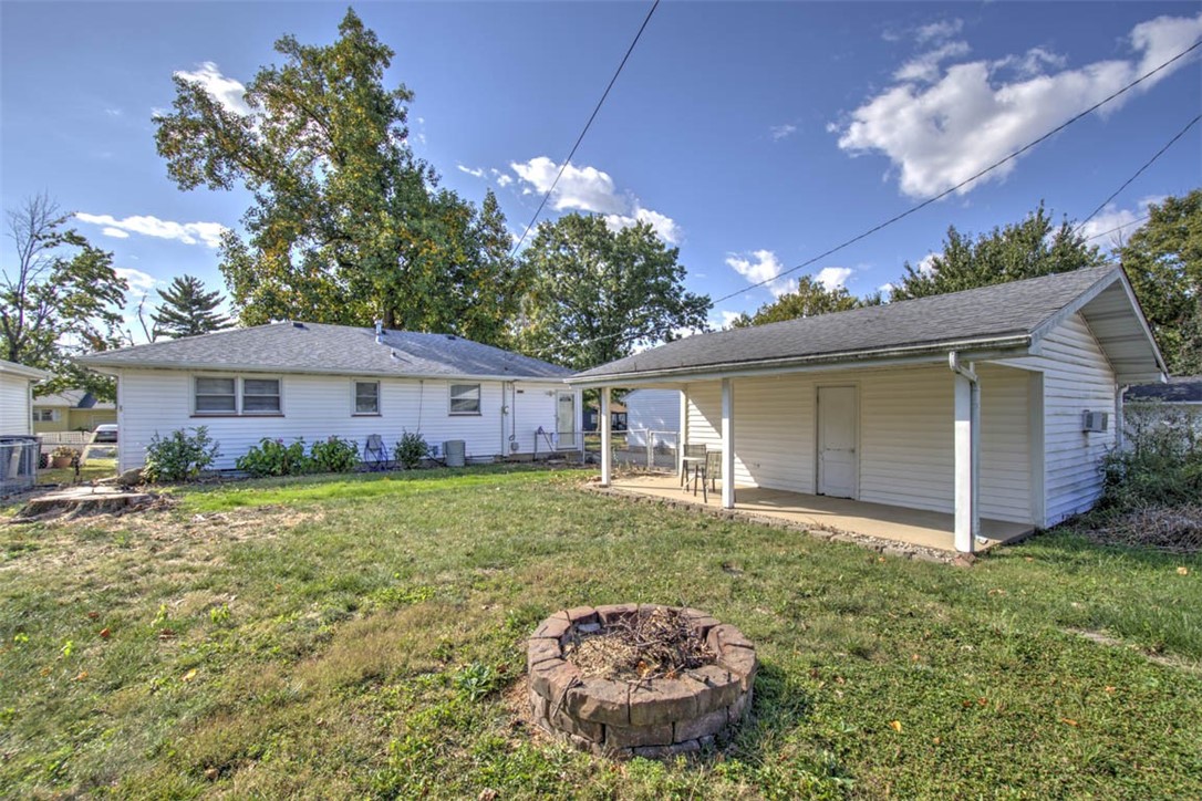 2222 Yorkshire Drive Property Photo 25
