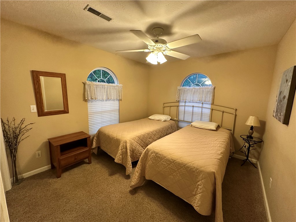 184 Beyers Lake Estate Property Photo 4