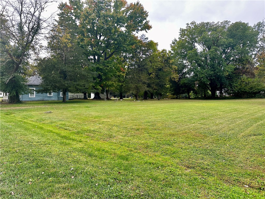 20015 Livingston Road Property Photo 6