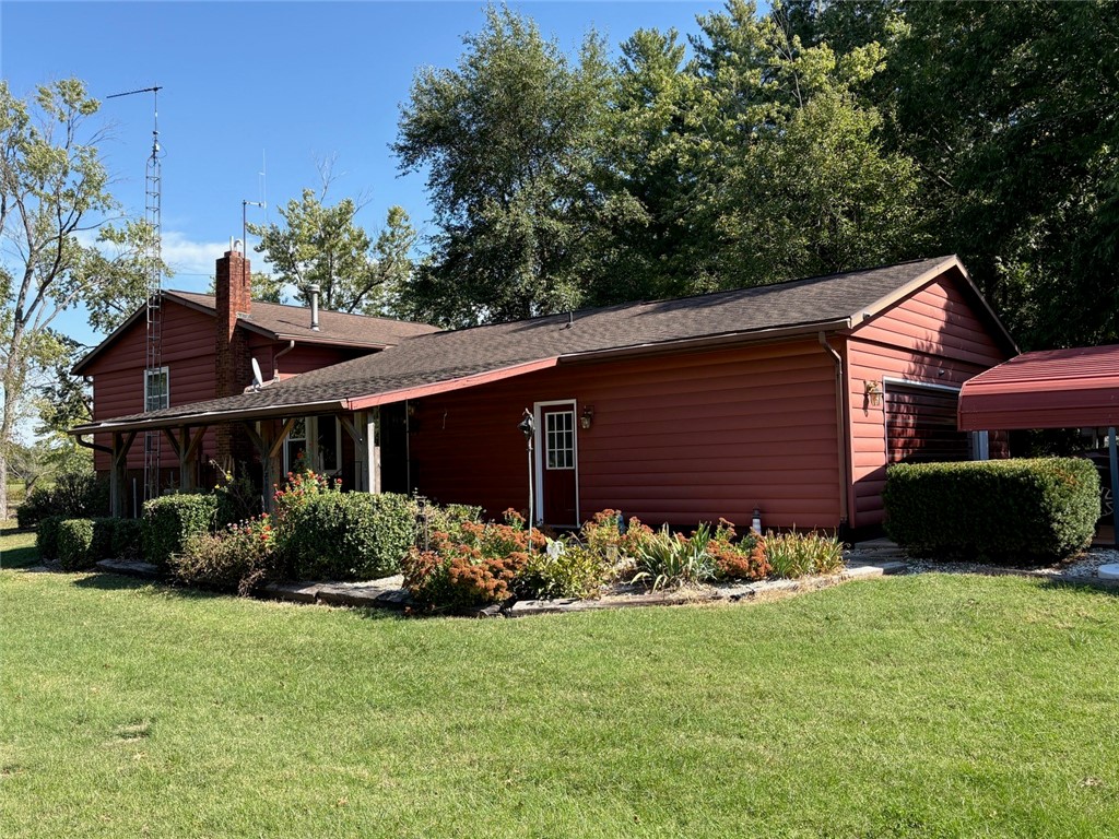 811 N Ash Street Property Photo 1
