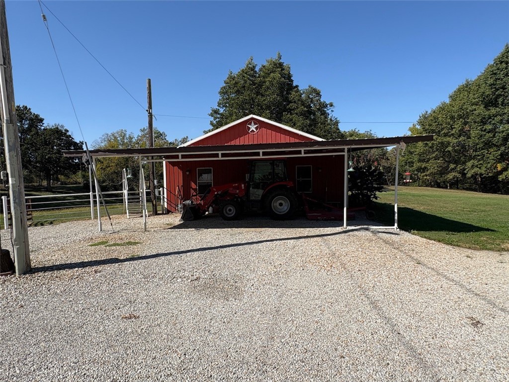 811 N Ash Street Property Photo 17