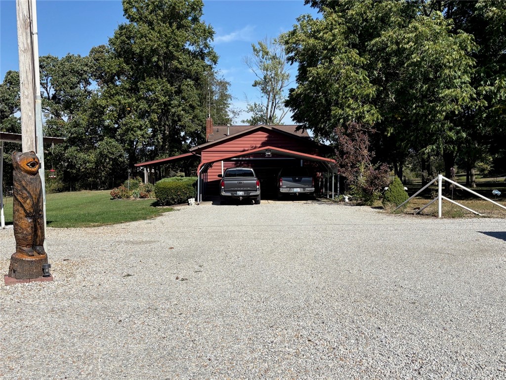 811 N Ash Street Property Photo 18