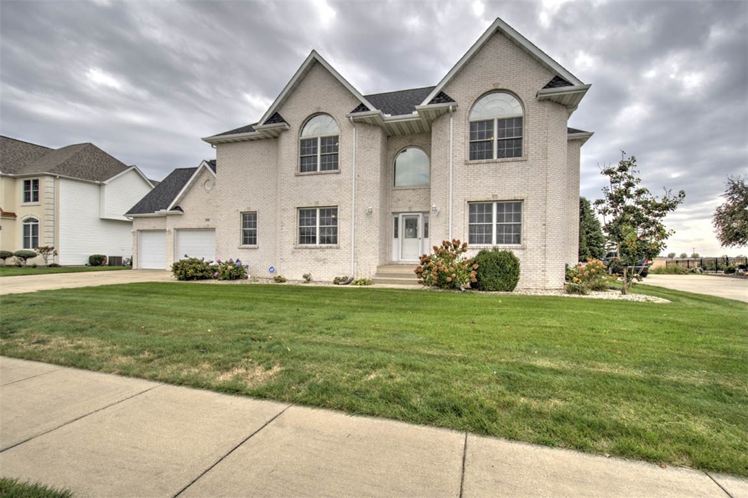 1133 Greenbrier Boulevard Property Photo 7