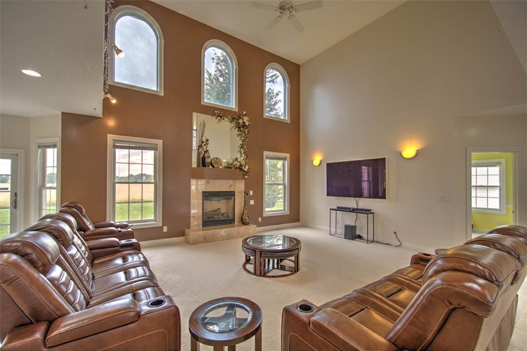 1133 Greenbrier Boulevard Property Photo 12