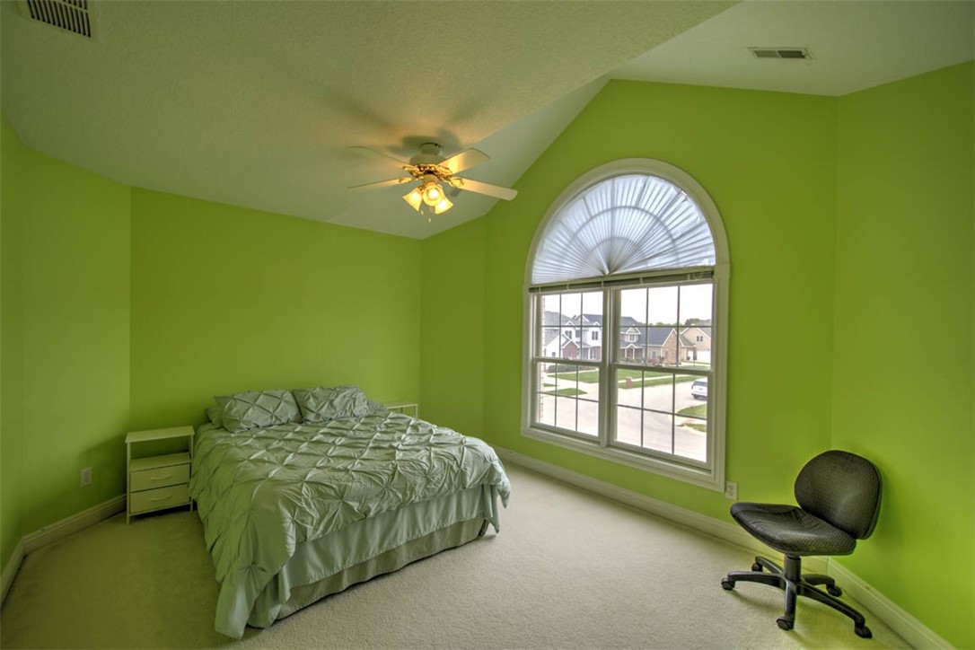 1133 Greenbrier Boulevard Property Photo 29