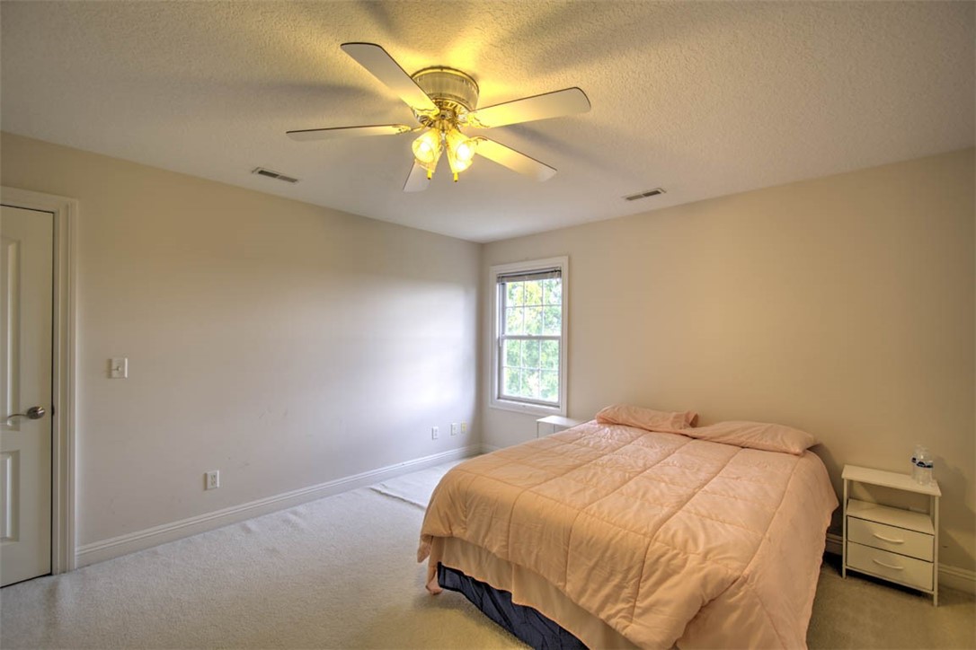 1133 Greenbrier Boulevard Property Photo 31