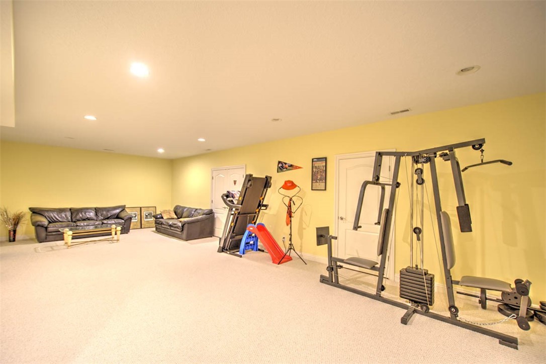 1133 Greenbrier Boulevard Property Photo 33