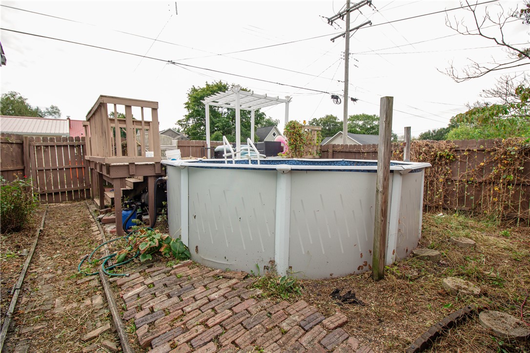 2713 Richmond Avenue Property Photo 16
