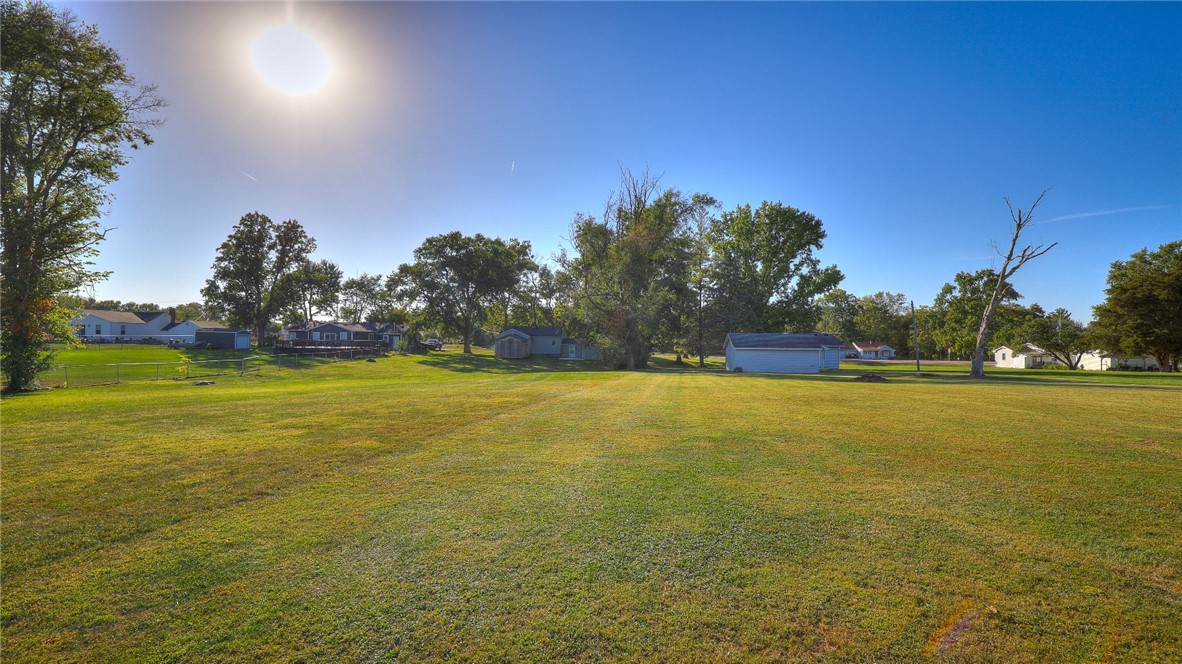 530 State Route 121 Highway Property Photo 9