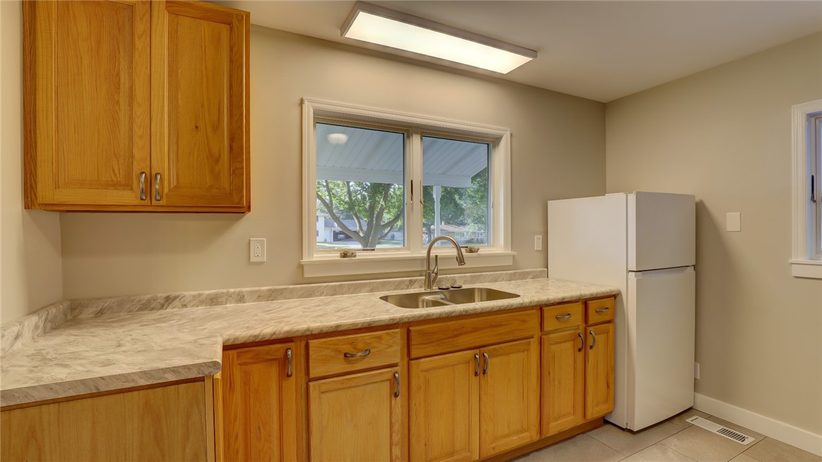 530 State Route 121 Highway Property Photo 20