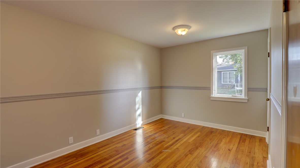 530 State Route 121 Highway Property Photo 25