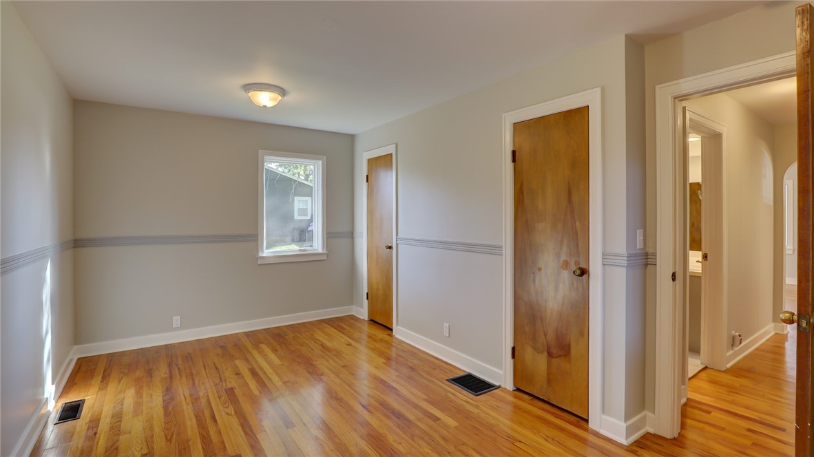 530 State Route 121 Highway Property Photo 26