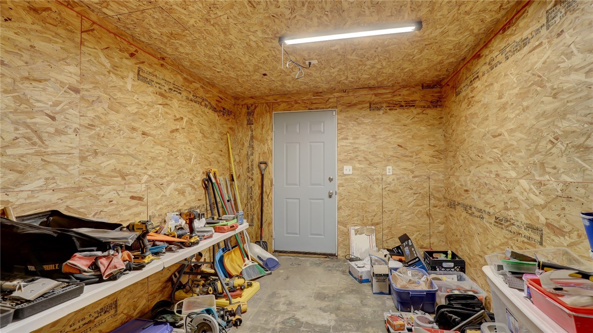 530 State Route 121 Highway Property Photo 35