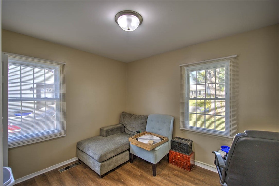 55 Ridgeway Drive Property Photo 11