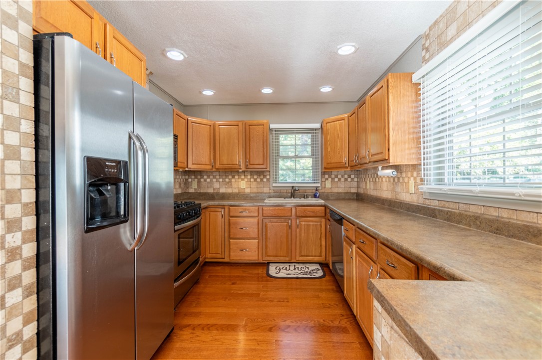 19 Maple Court Property Photo 9