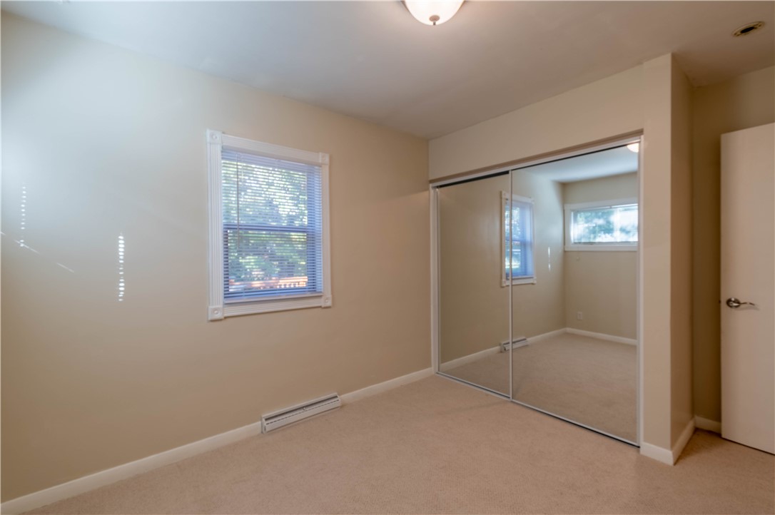 19 Maple Court Property Photo 16