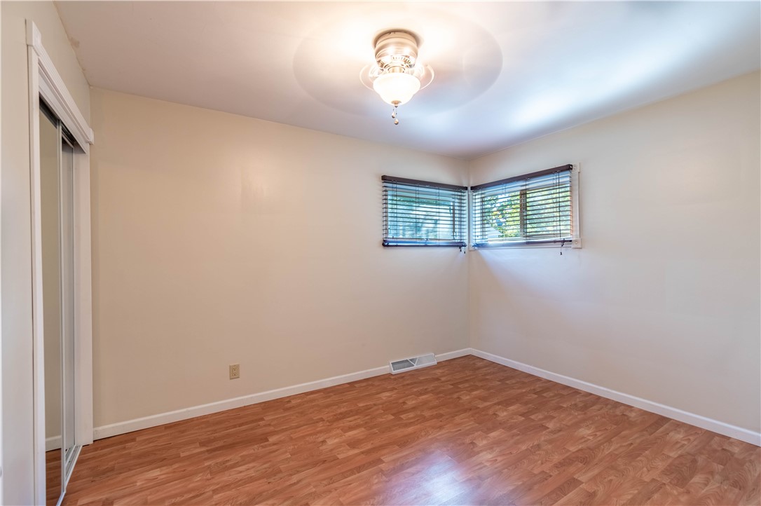 19 Maple Court Property Photo 18