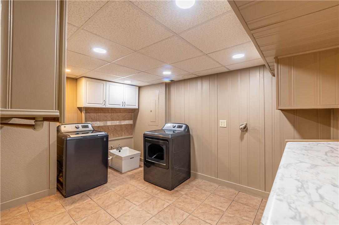 19 Maple Court Property Photo 23