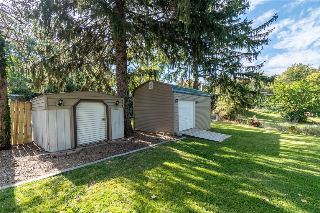 19 Maple Court Property Photo 29