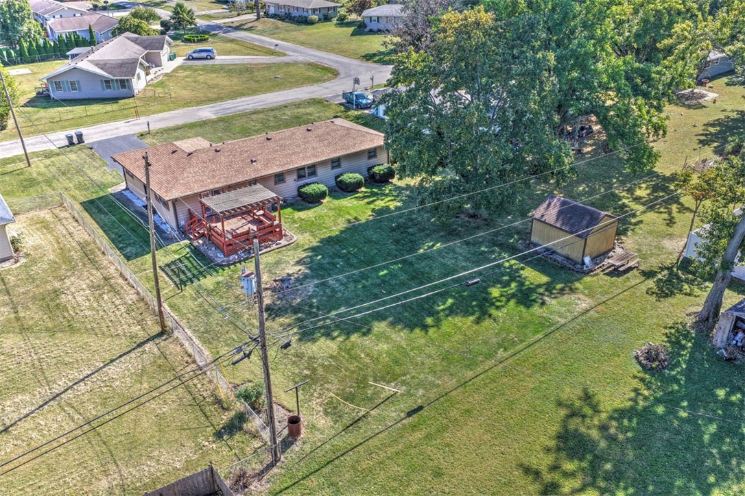 595 Benton Drive Property Photo 5