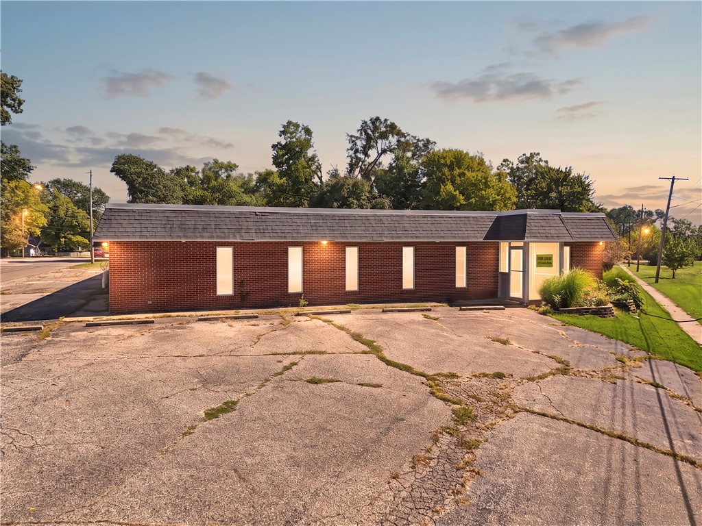 801 Perrysville Avenue Property Photo 1