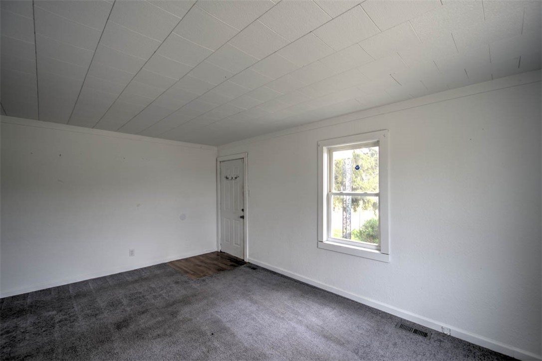 1595 Vanderhoof Street Property Photo 7