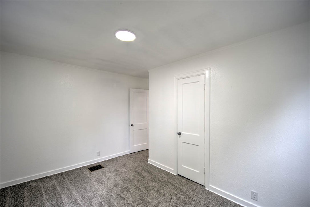 1423 Vanderhoof Street Property Photo 10