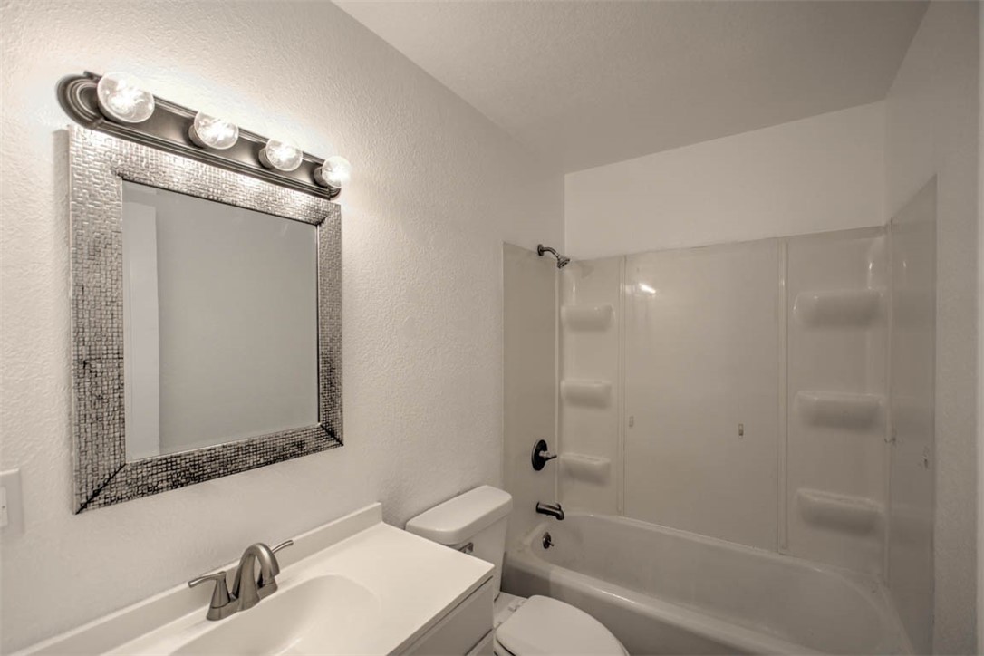 1423 Vanderhoof Street Property Photo 13