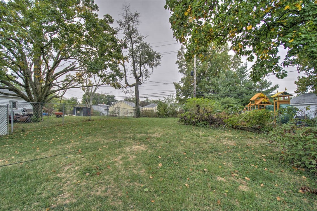 1423 Vanderhoof Street Property Photo 17